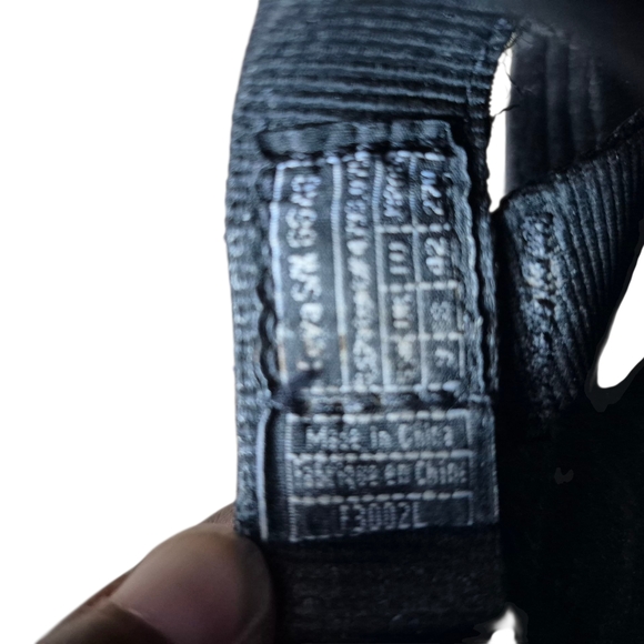 9 Teva Black Adjustable Sandals - Picture 4 of 5